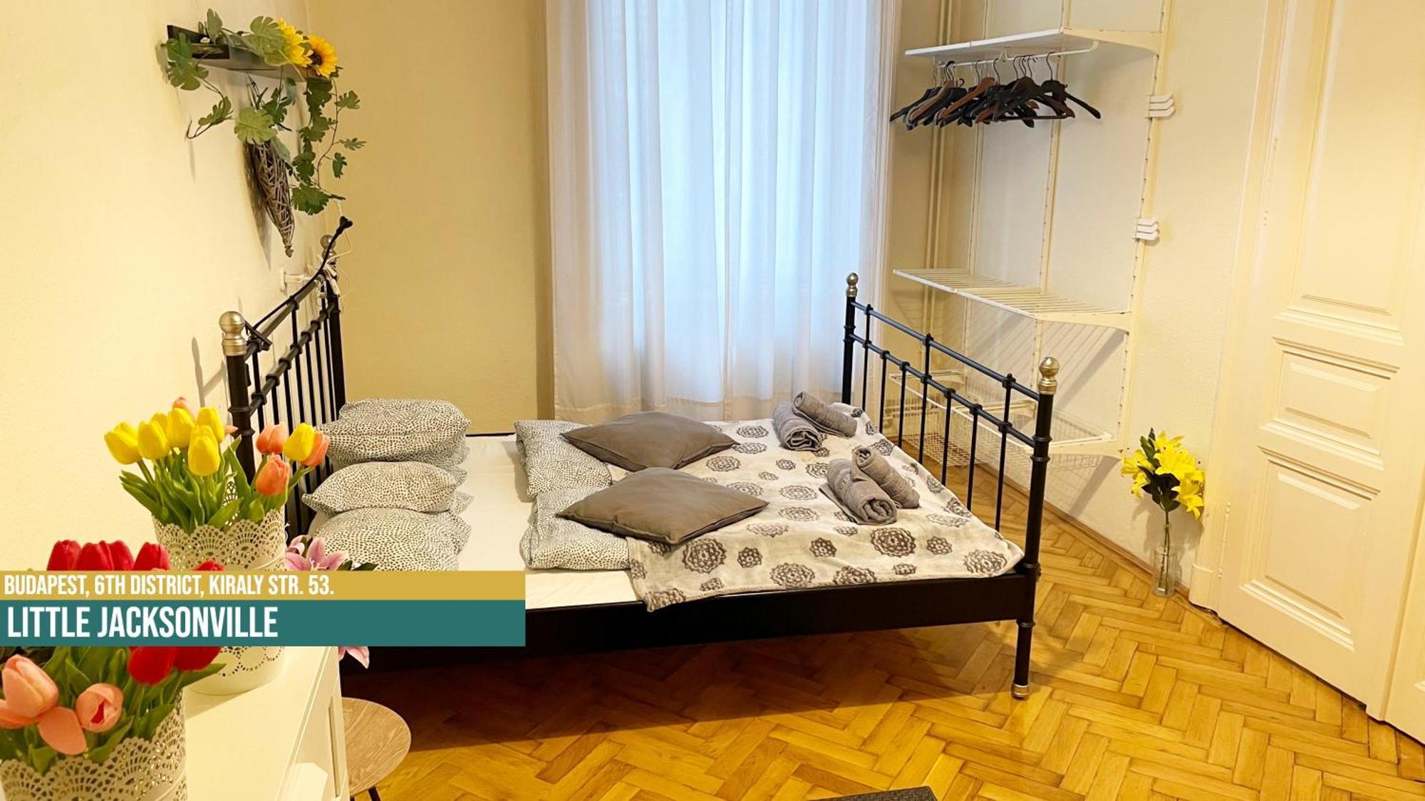 Little Americas Music Academy Apartments Budapest Bagian luar foto