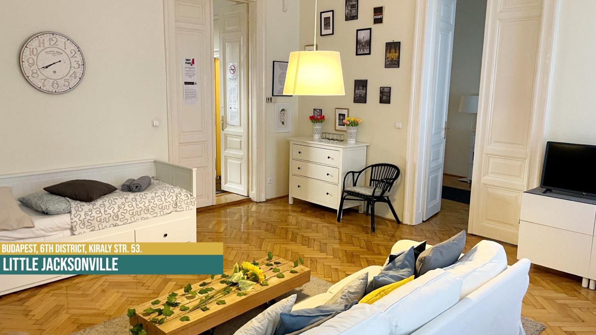 Little Americas Music Academy Apartments Budapest Bagian luar foto
